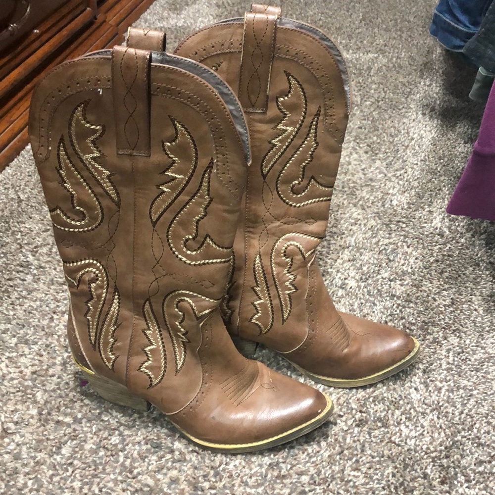 Boots